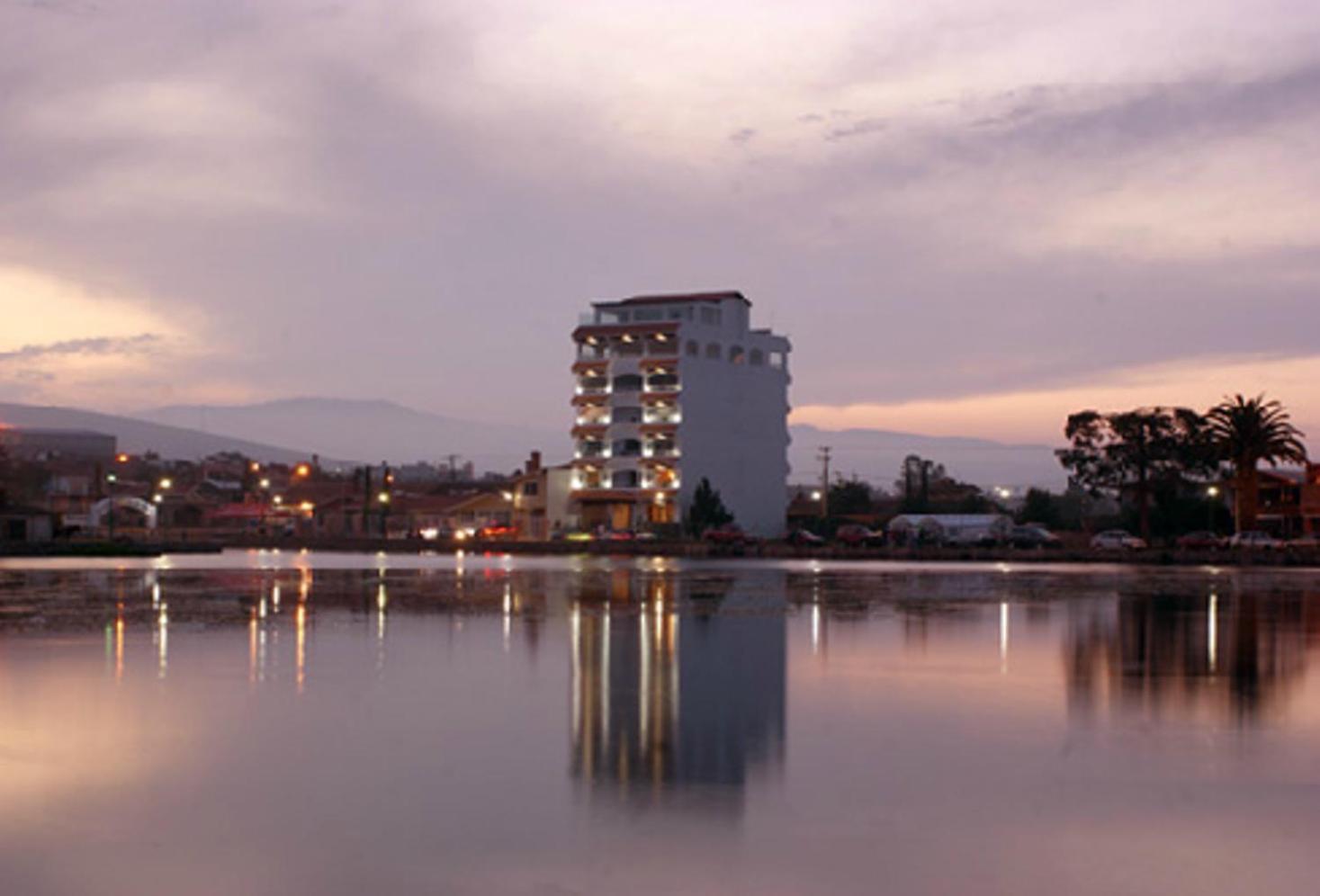 Hotel 9 Manantiales Чіґнауапан Екстер'єр фото